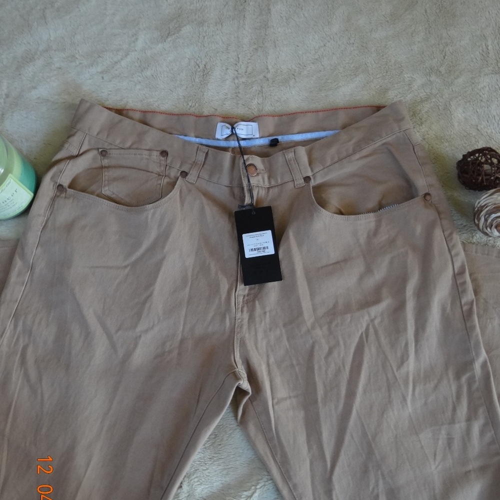 Five four pants 38 runs 23 inches width